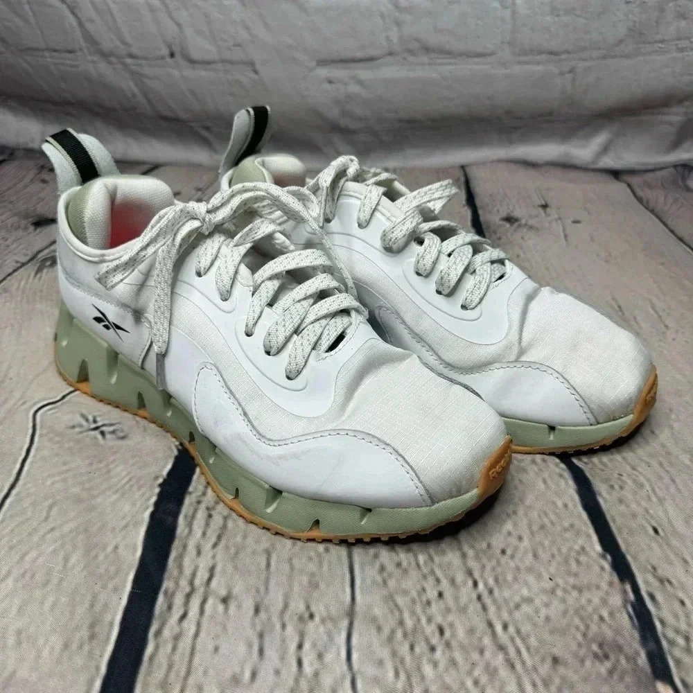 Reebok Zig Dynanica Women's Running Shoes White/Green size 8.5